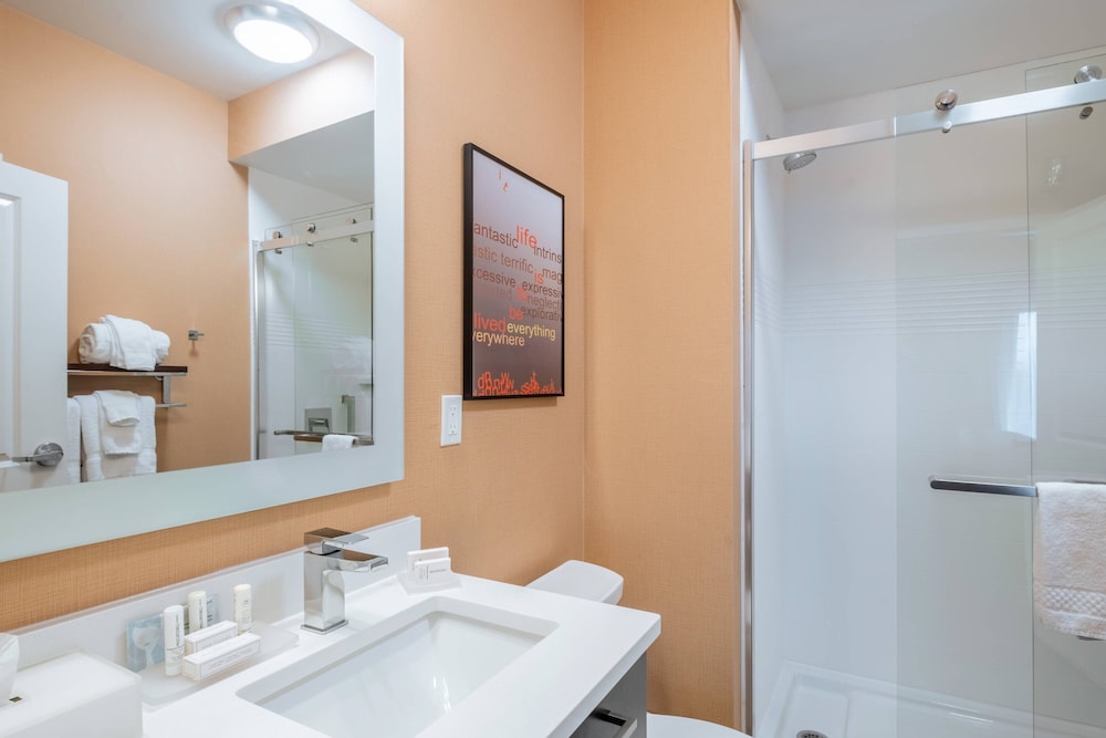 TownePlace Suites Toledo Oregon - photo 20