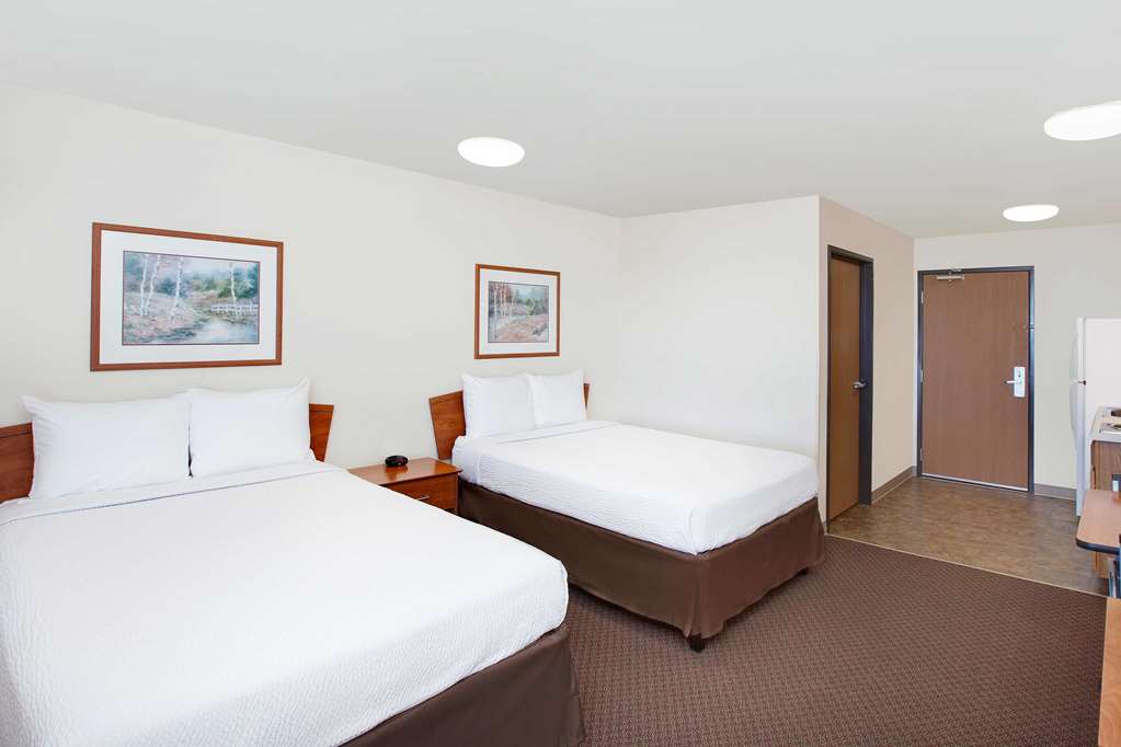 Woodspring Suites Houston Westchase - photo 9