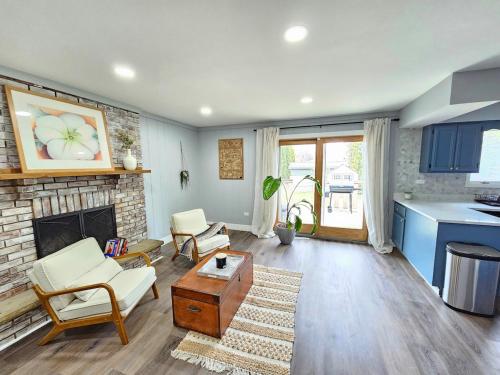 Modern 4BR Near Six Flags & Naval Base — hotel in Gurnee