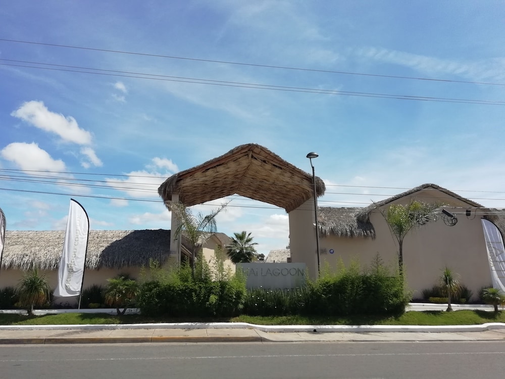 Thai Lagoon Select Motel in Leon De Los Aldama, Mexico