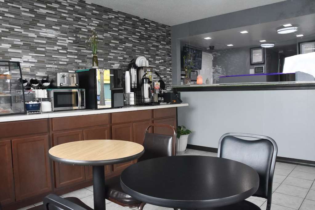 Americas Best Value Inn St. George SC - photo 6