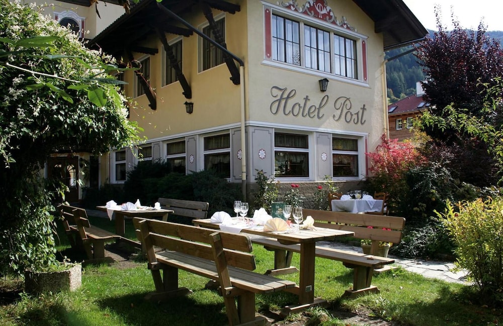 Hotel Post - carbon neutral hotel in Grosskirchheim