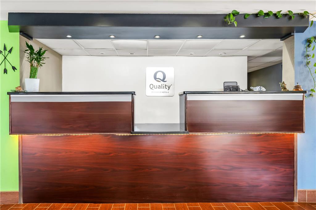 Quality Inn & Suites near Robins Air Force Base - photo 8