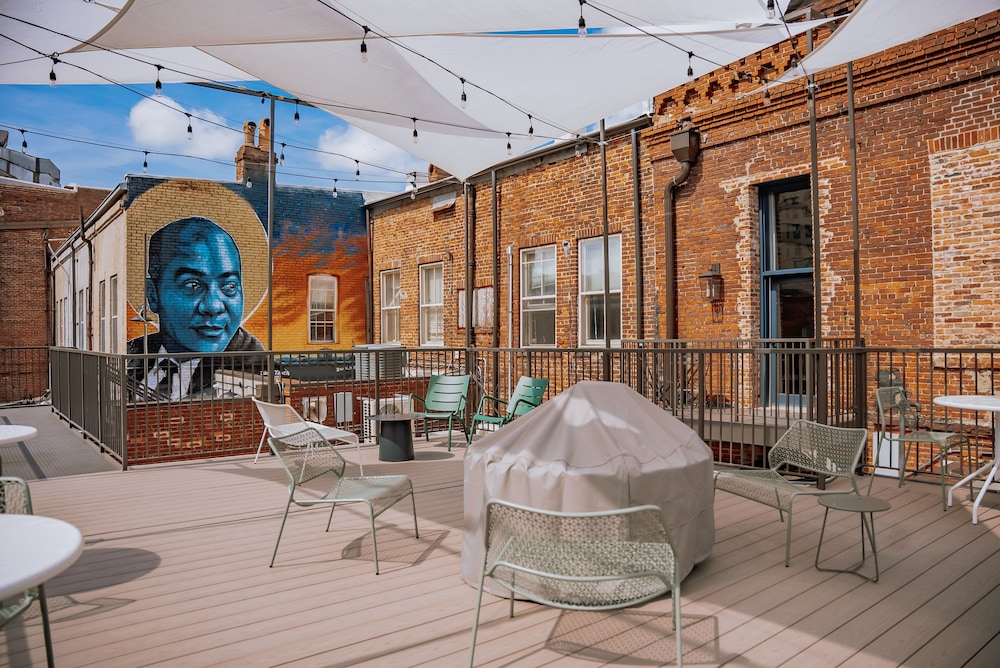 The Woodward Hotel - photo 57