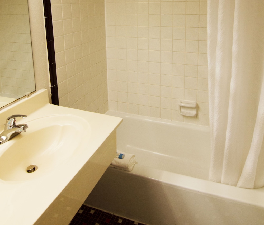 Ocean Inn - photo 10