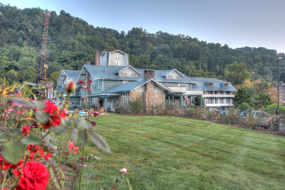 The Historic Gatlinburg Inn - photo 55