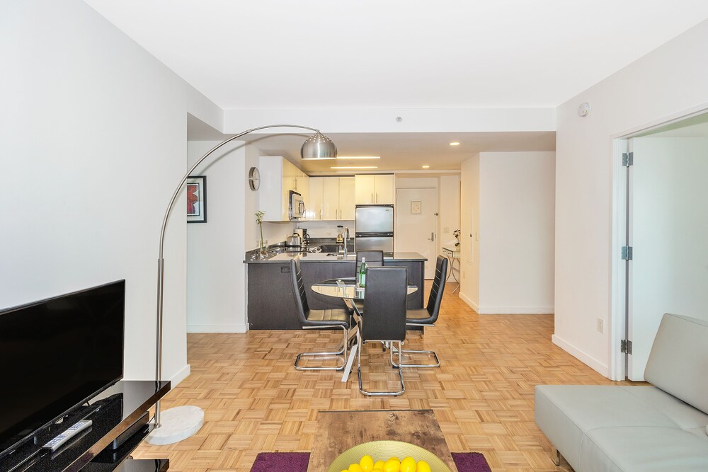 Dharma Home Suites JC at Paulus Hook - photo 18