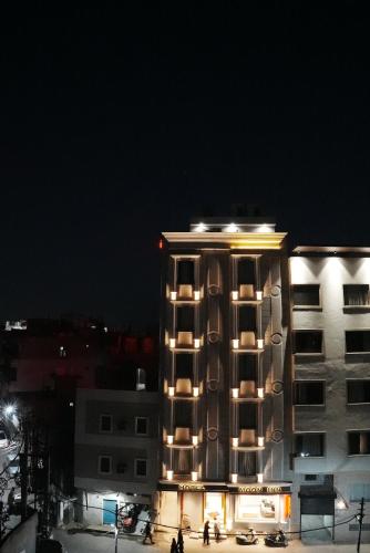 Hotel Moon Inn Just 2 Min Walk From Golden Temple & Jallianwala Bagh