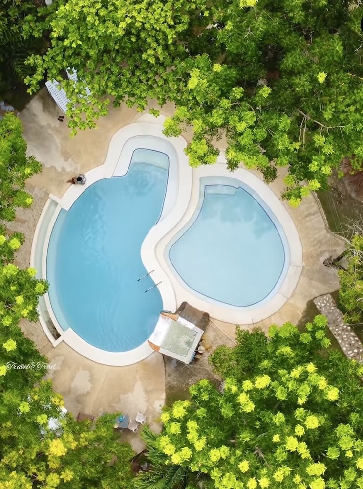 Santander Pebbles Beach Resort — hotel in Santander Poblacion