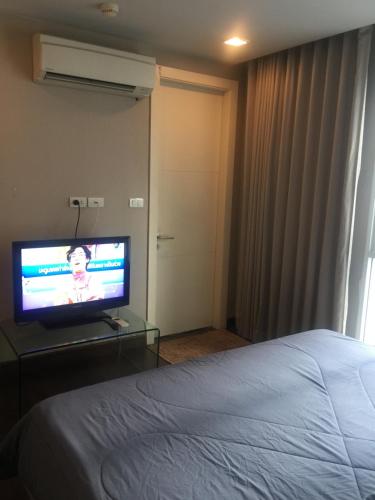 Livat5r1042