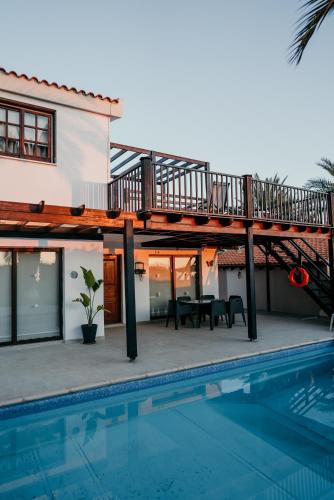 Coralsunset Property Management Ltd