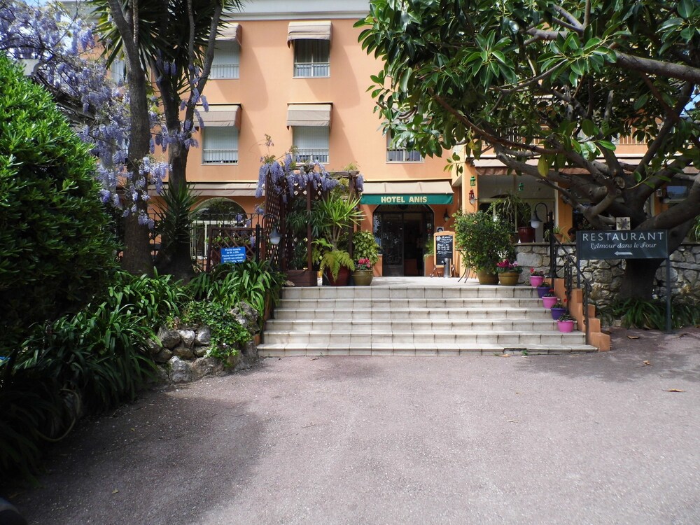 Anis Hotel in Nice, France