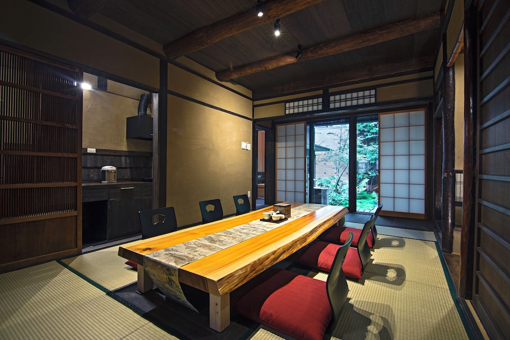 Mitsuda Kamigyo - carbon neutral hotel in Kyoto