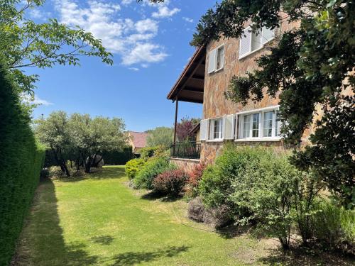 El Encinar de Gabino pet-friendly hotel Zarzuela Del Monte