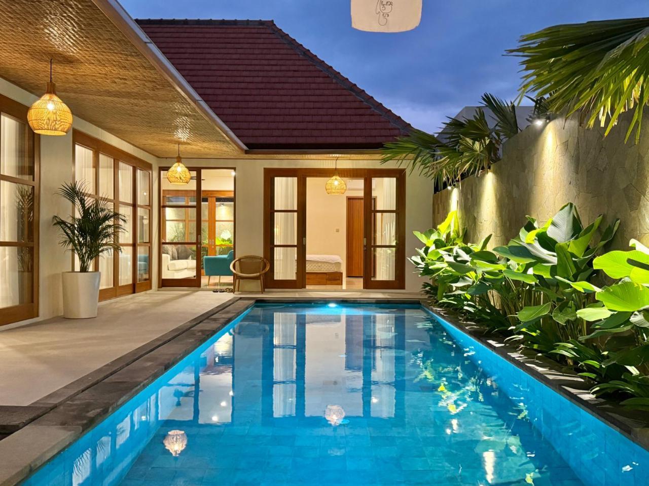 Tropical Haven Villa — 4-Star Luxury Hotel in Ubud, Indonesia