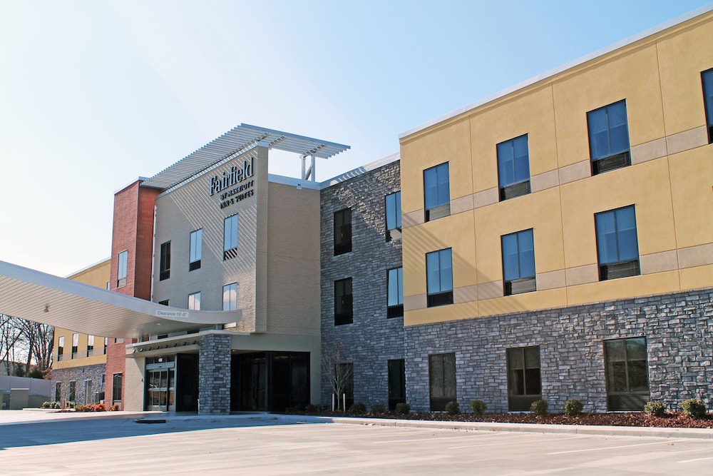 Fairfield Inn & Suites by Marriott St. Louis South - photo 39