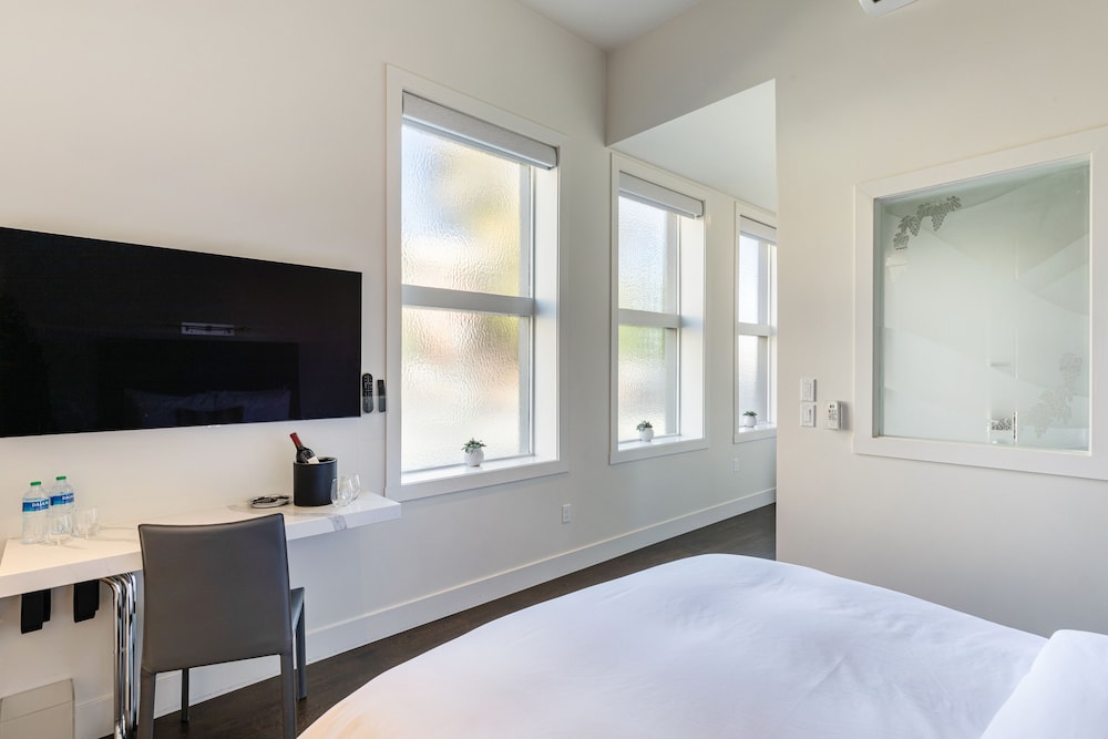 R Inn Napa - photo 13