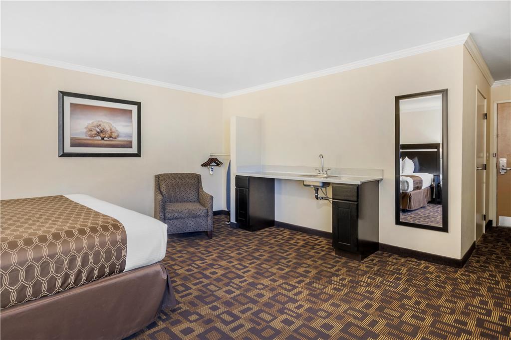 Best Western Plus Inn of Hayward - photo 16