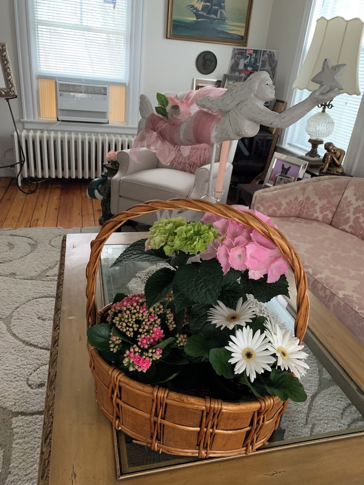The Hydrangea Inn - photo 10