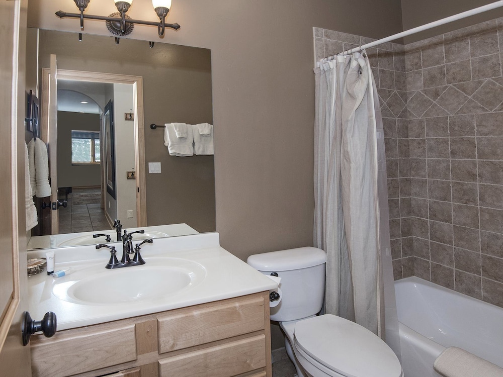Glacier Court 1854 A - photo 42