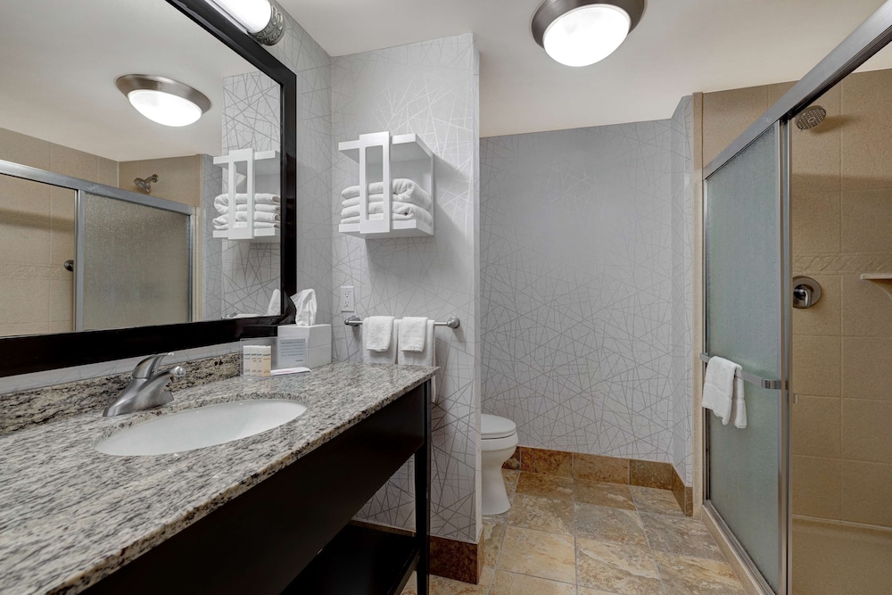 Hampton Inn & Suites Seattle Federal Way - photo 43
