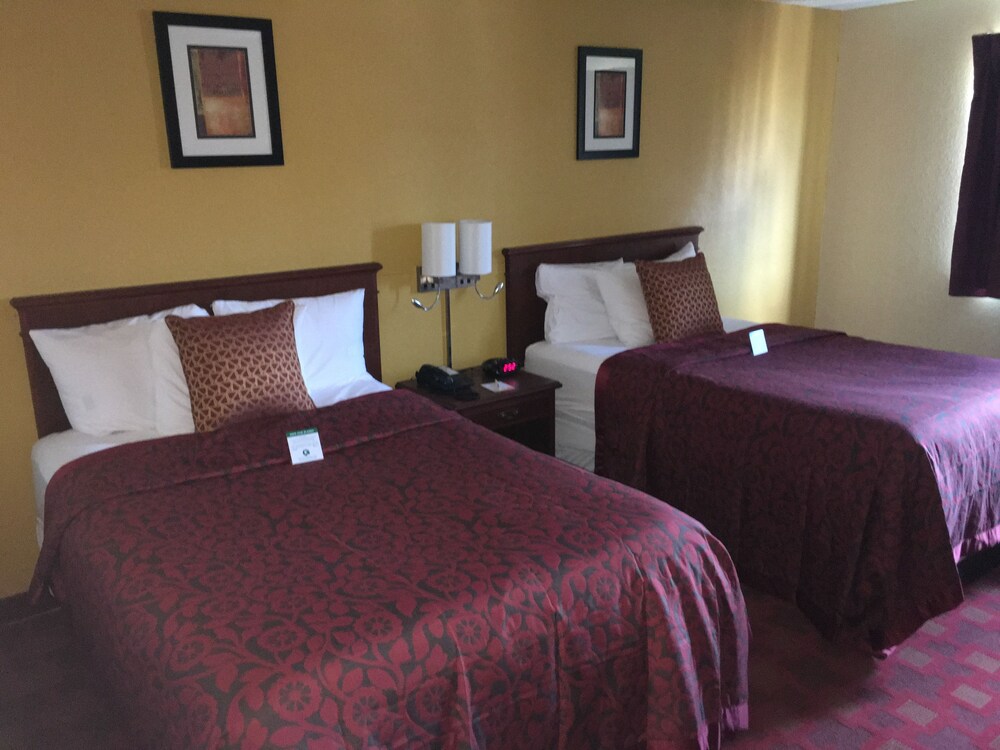 Days Inn Leominster Fitchburg Area - photo 9