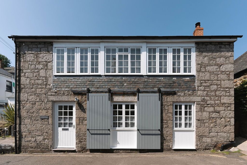 The Old Pilchard Works — hotel in Penzance