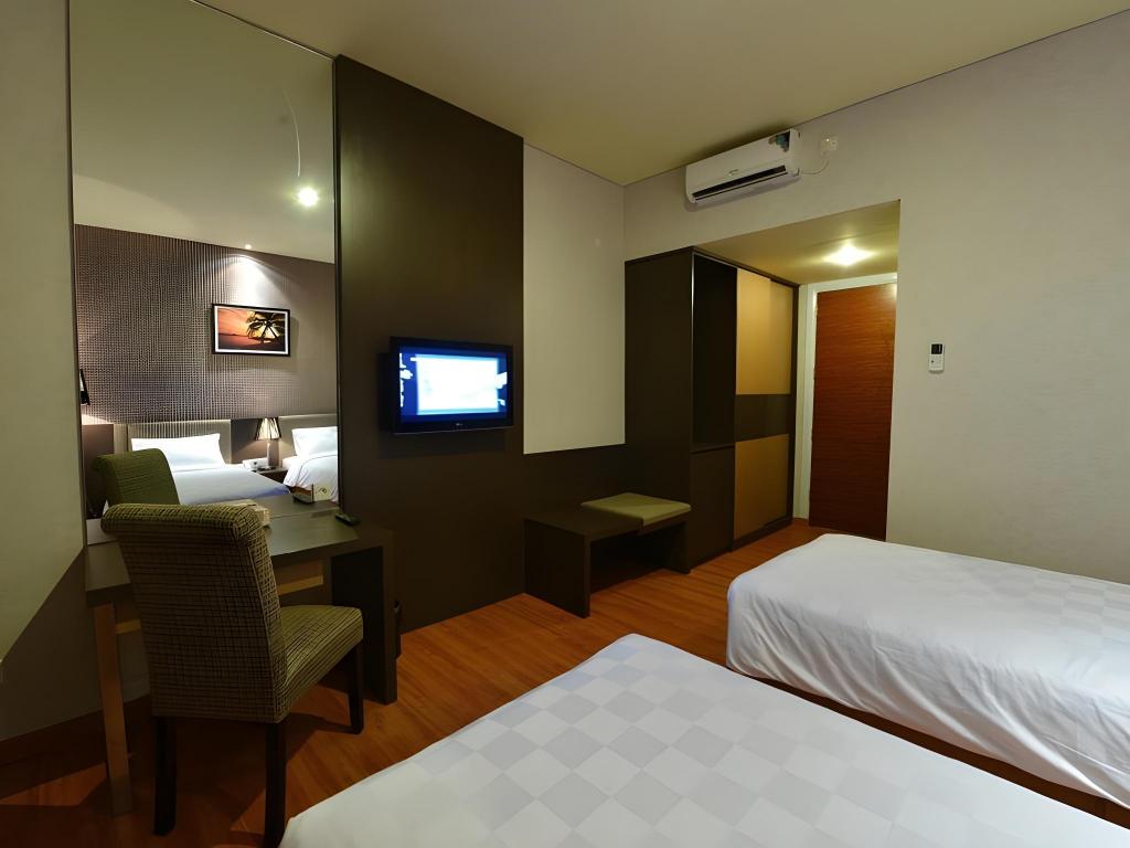 Wixel Hotel Kendari — Kendari — photo 2
