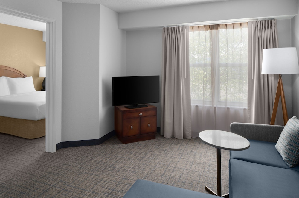 Residence Inn by Marriott Long Island Holtsville - photo 9