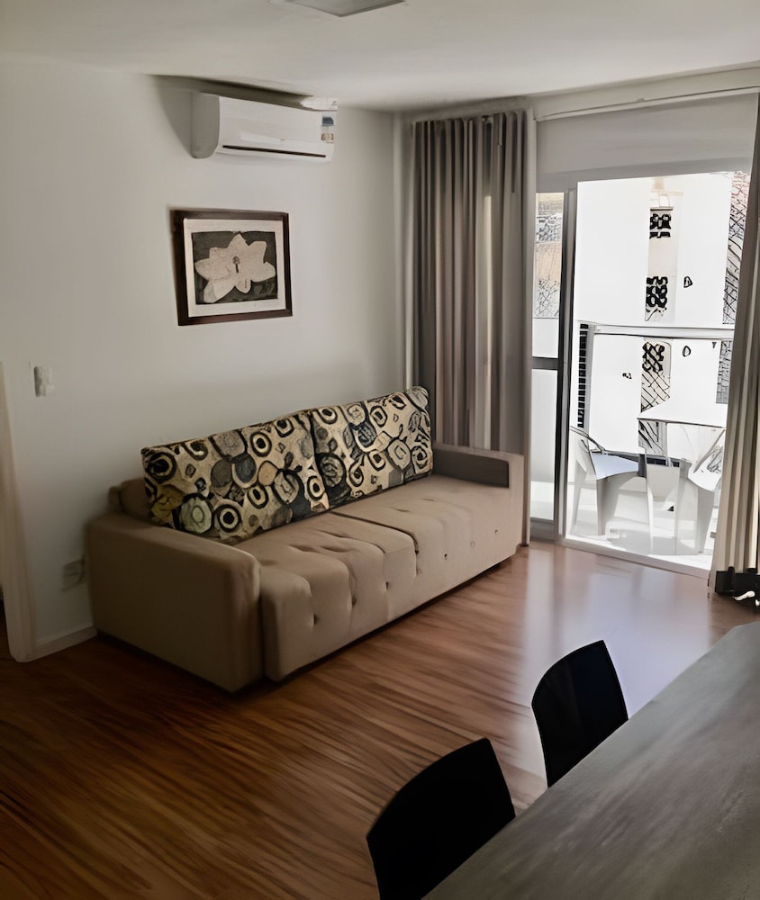 Lindo Apartamento Na Quadra Da Praia Em Santos — 4-Star Luxury Hotel in Santos, Brasil