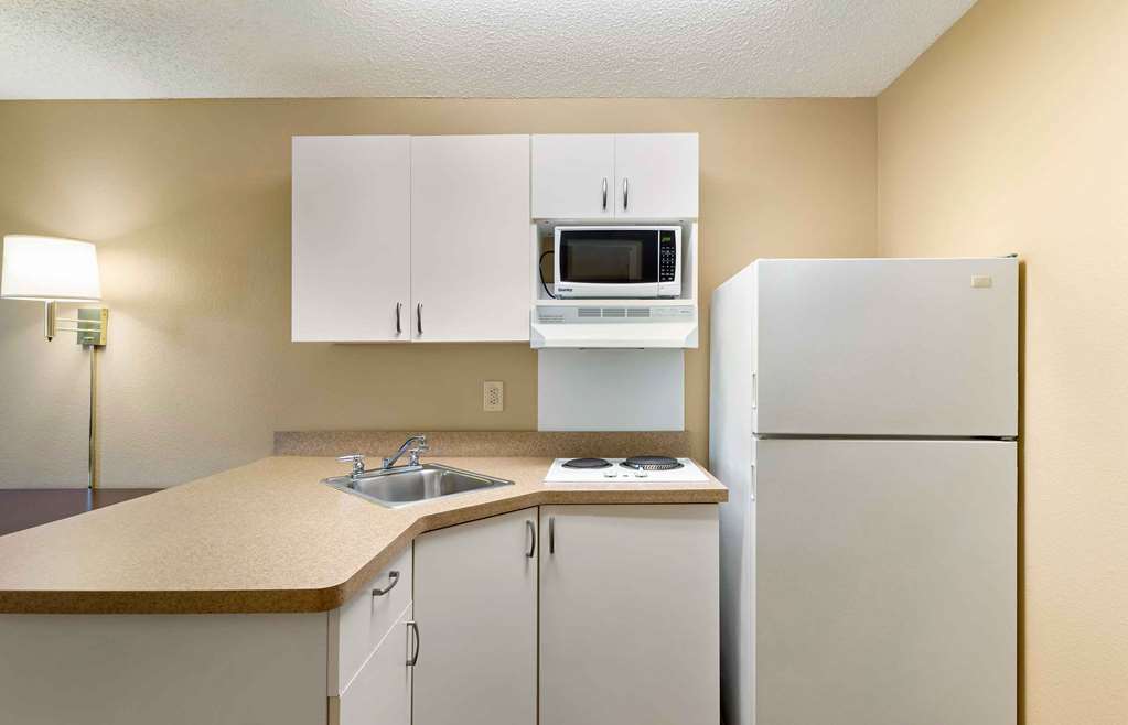 Extended Stay America Suites Livermore Airway Blvd - photo 13