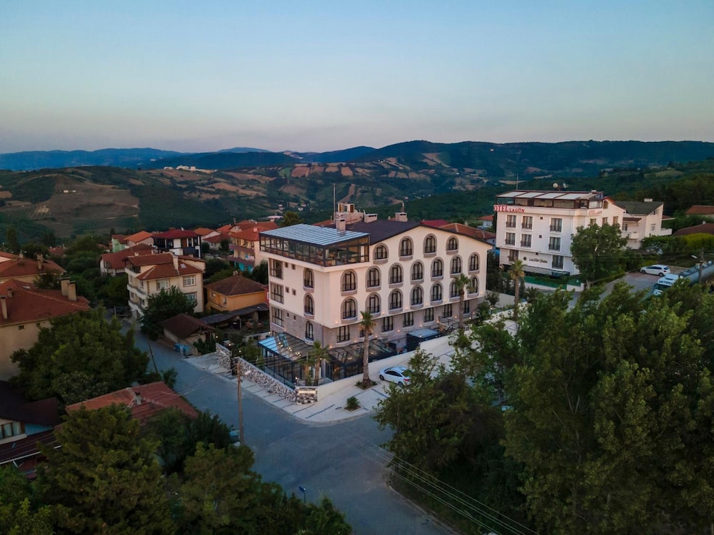 LP Lagun Palas — hotel in Altinova