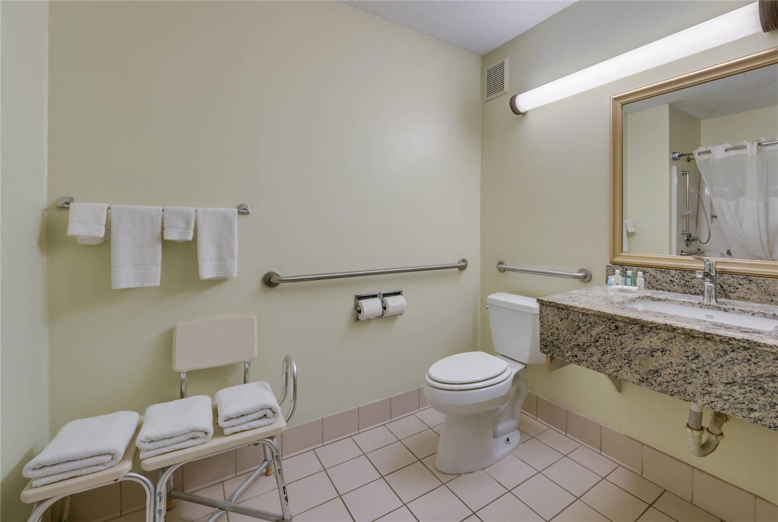 Quality Inn & Suites Sioux Falls South SD - photo 16