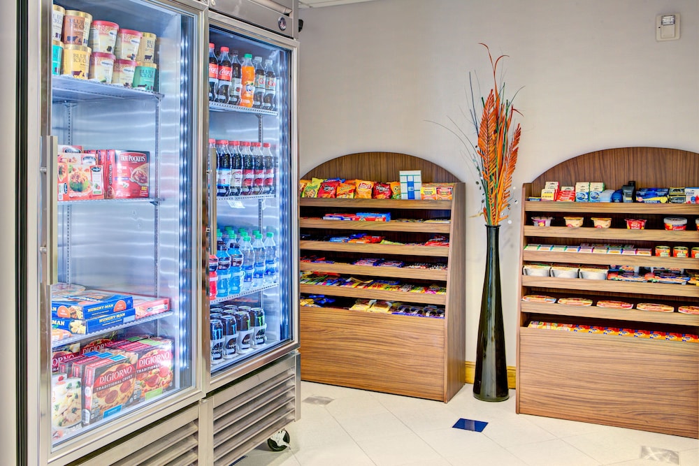 Holiday Inn Express & Suites Austin NE Hutto by IHG - photo 45