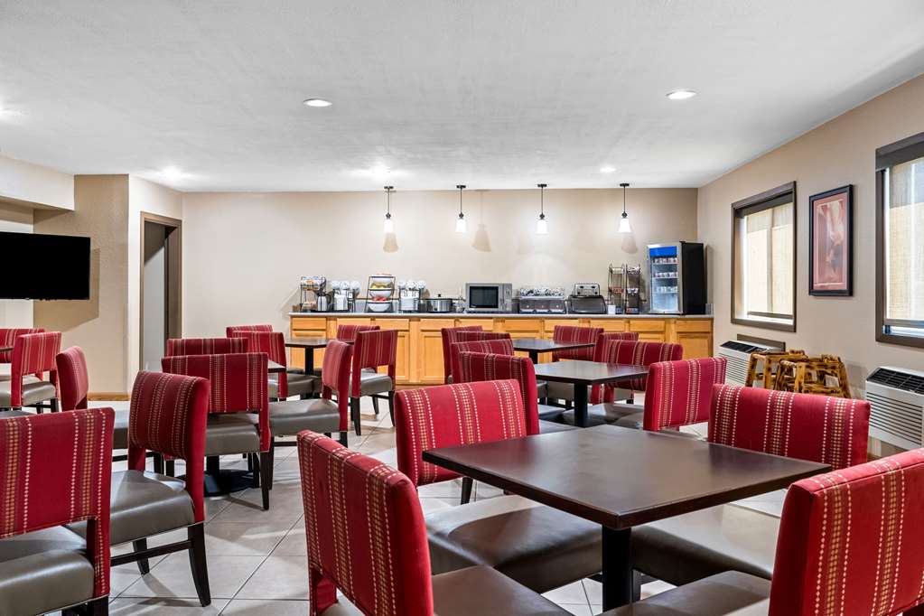 Comfort Inn Worland Hwy 16 to Yellowstone - photo 29