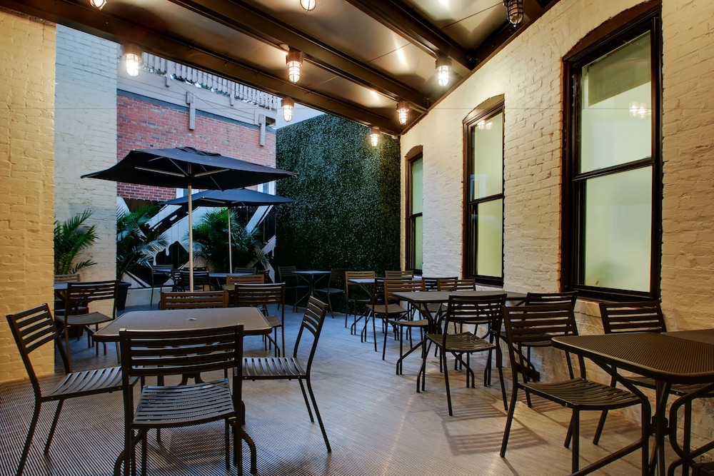 Hotel Hive - photo 110