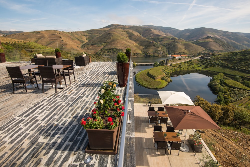 Vila Gale Douro Vineyards — 4-Star Luxury Hotel in Armamar, Portugal