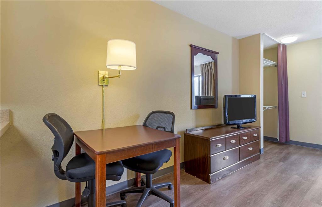 Extended Stay America Suites Houston NASA Johnson Space Ctr - photo 26