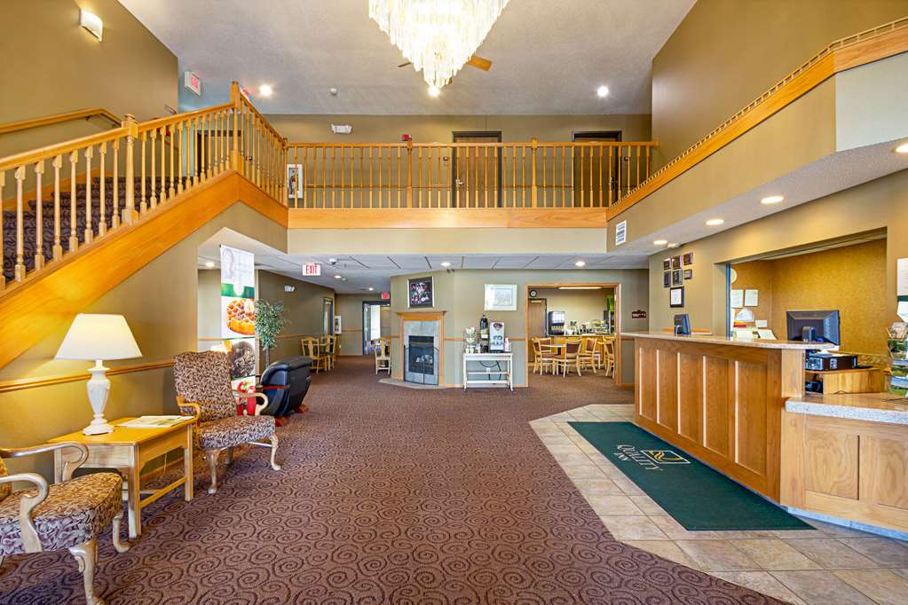 Quality Inn Mineral Point - photo 8