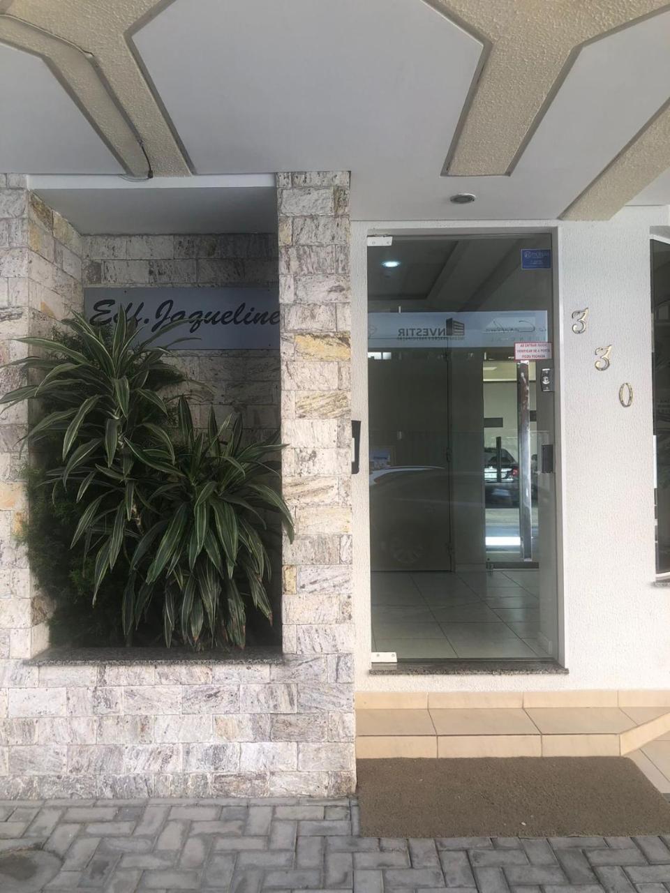 Apartamento Aconchegante em Itapema — 4-Star Luxury Hotel in Itapema, Brasil