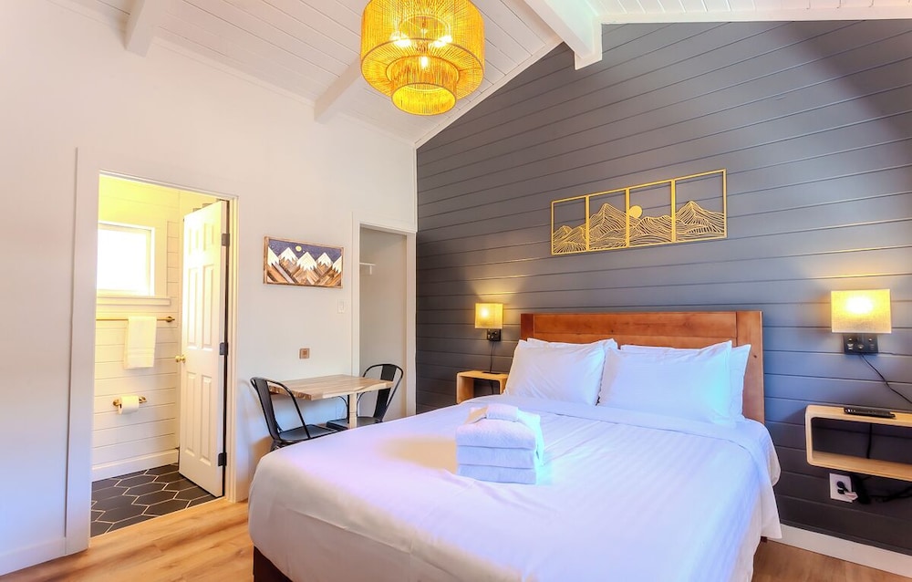 Tahoe Mountain inn - photo 61