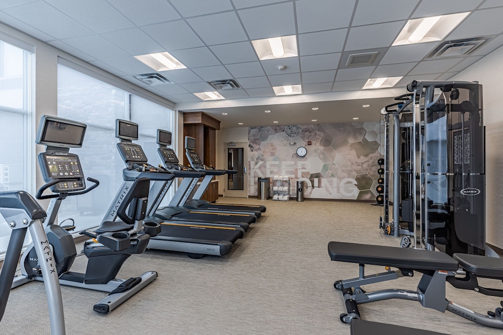 SpringHill Suites by Marriott Detroit Sterling Heights - photo 23
