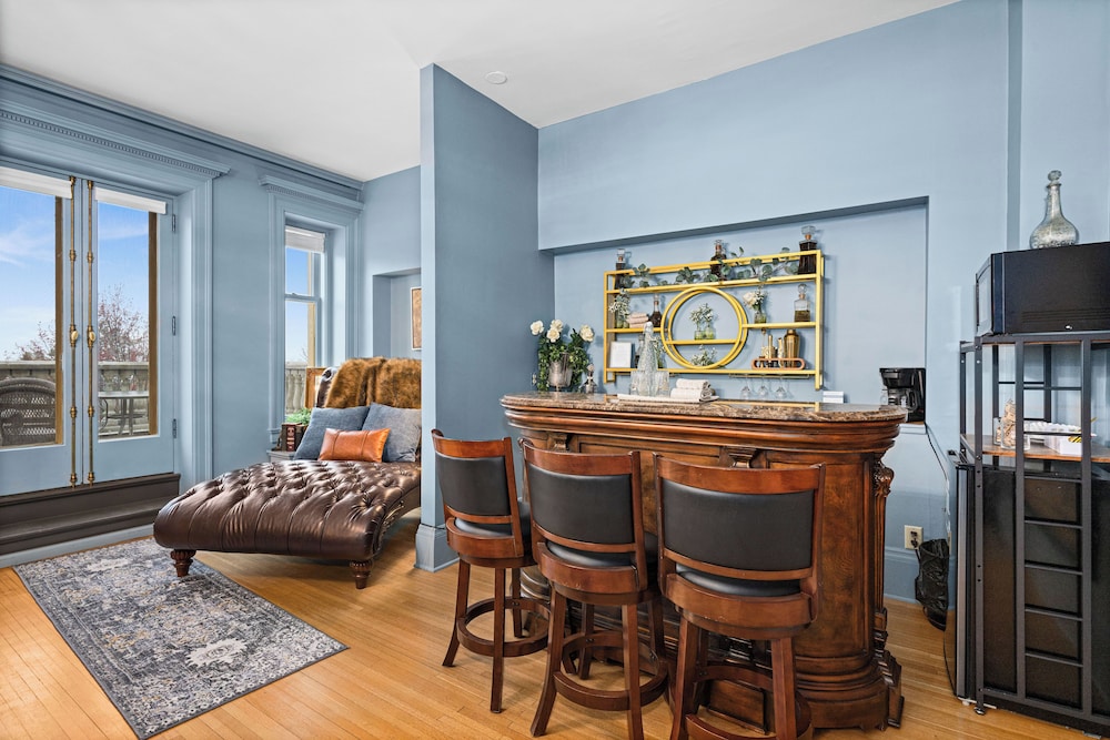 Historic Cotton Mansion Duluth Boutique Hotel - photo 28