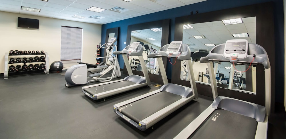 Hampton Inn & Suites Orlando At SeaWorld - photo 25