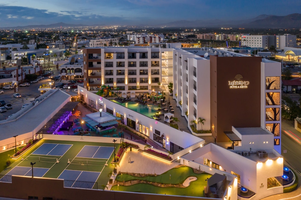 Rooftop pool