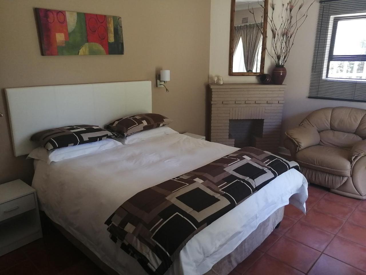 Thatchers Guest Rooms — 4-Star Luxury Hotel in Welkom, South Africa