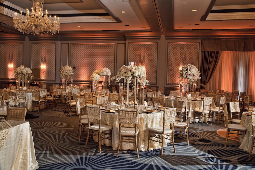 The Henry Hotel Autograph Collection - photo 2