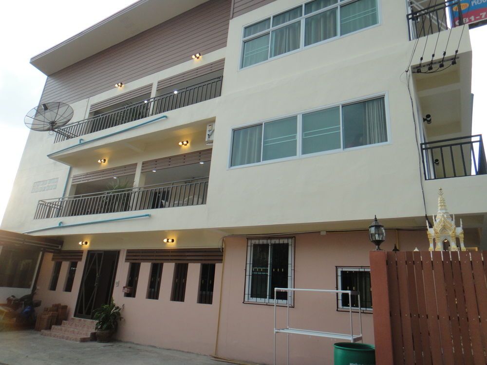 Prajak Inn — hotel in Udon Thani