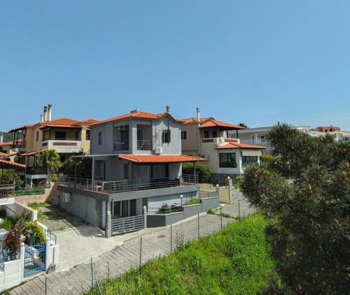SeaView House Nikiti — 4-Star Luxury Hotel in Nikiti, Greece