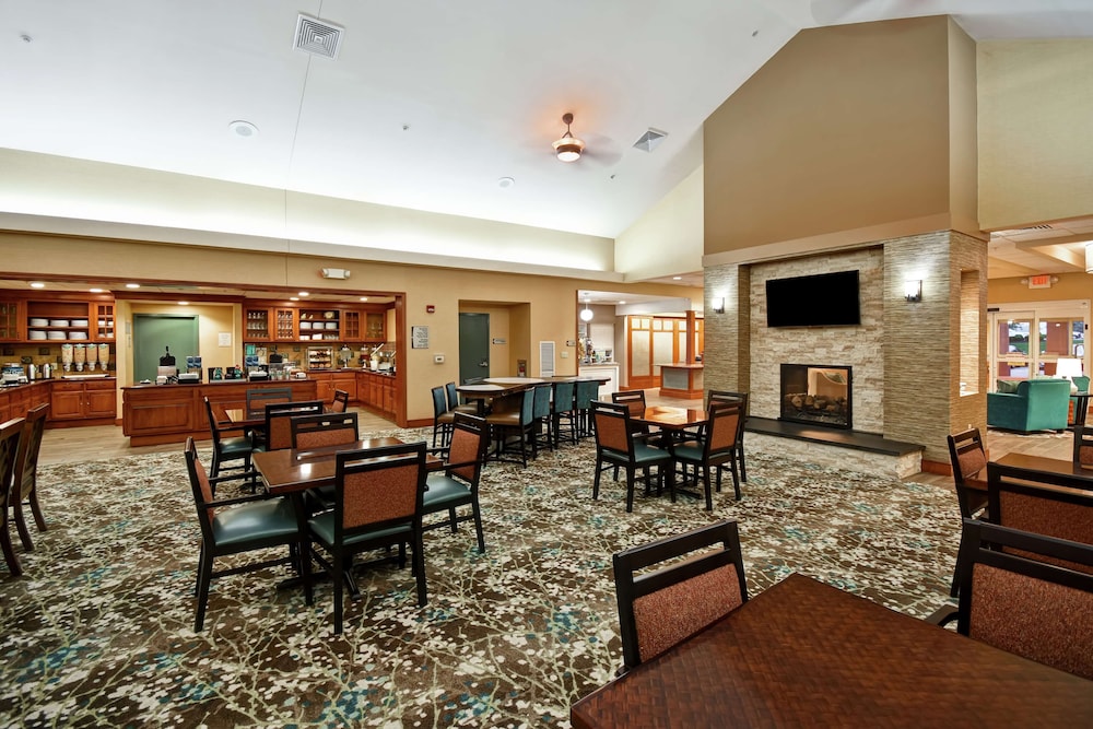 Homewood Suites by Hilton Lancaster - photo 4